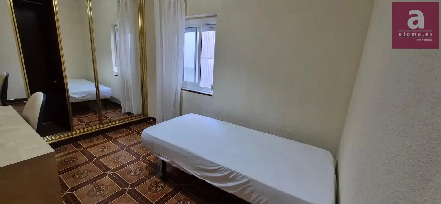 Bedroom of Flat for rent in Cáceres  with Furnished and Balcony