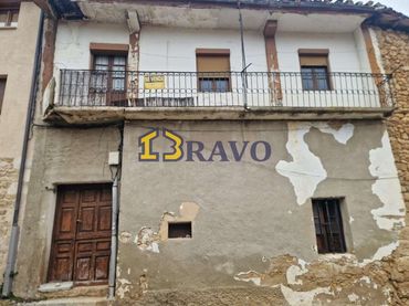House for sale in Frías