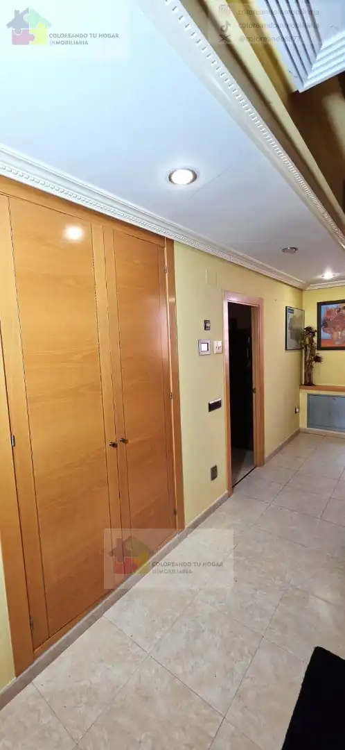 Houses for sale in Sariegos  with Air Conditioner, Heating and Private garden
