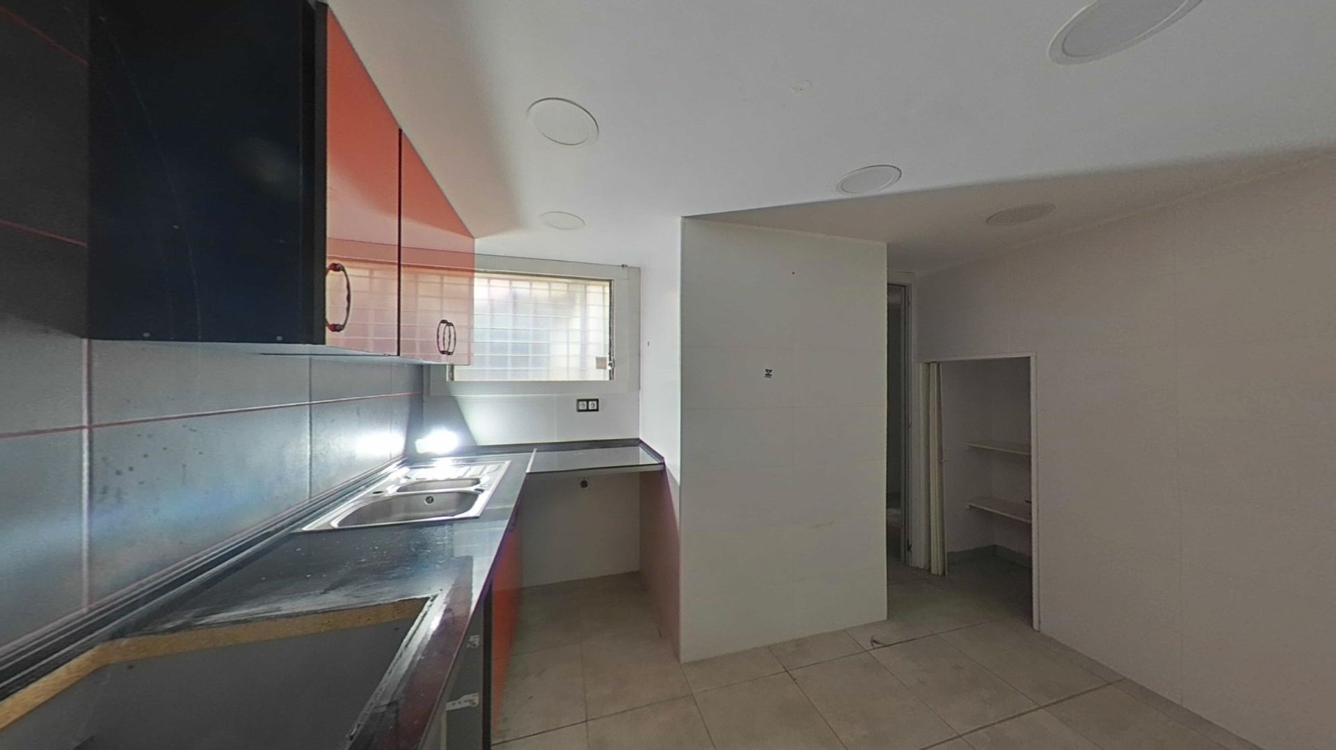 Kitchen of Single-family semi-detached for sale in Salou  with Air Conditioner, Heating and Private garden