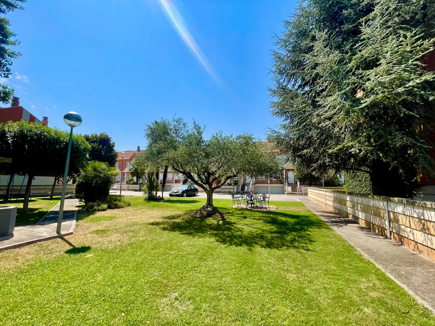 Garten von Haus oder Chalet zum Verkauf in  Logroño mit Klimaanlage, Heizung und Privatgarten