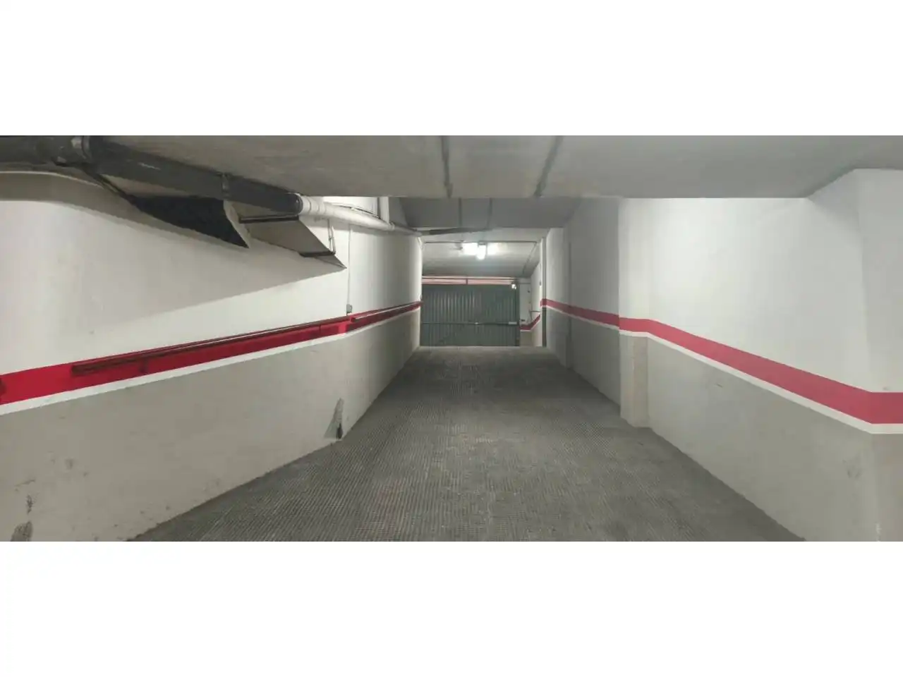 Parking de Piso en venta en Alicante / Alacant con Calefacción y Balcón