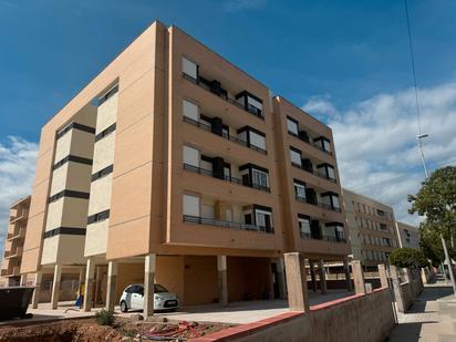 Exterior view of Flat to rent in Almazora / Almassora  with Oven, Washing machine and Balcony