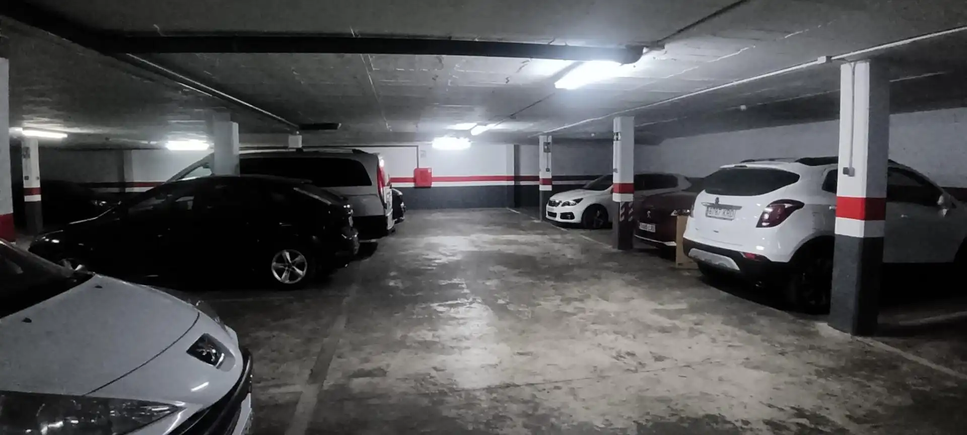 Parking de Apartamento en venta en Benidorm con Aire acondicionado, Calefacción y Terraza
