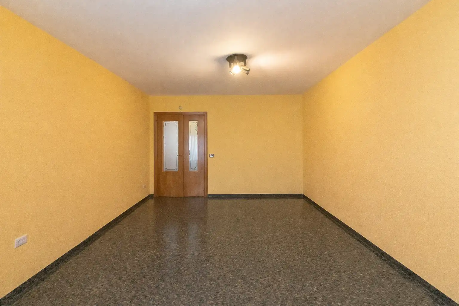 Piso en venta en Valencia con Aire acondicionado, Calefacción y Horno