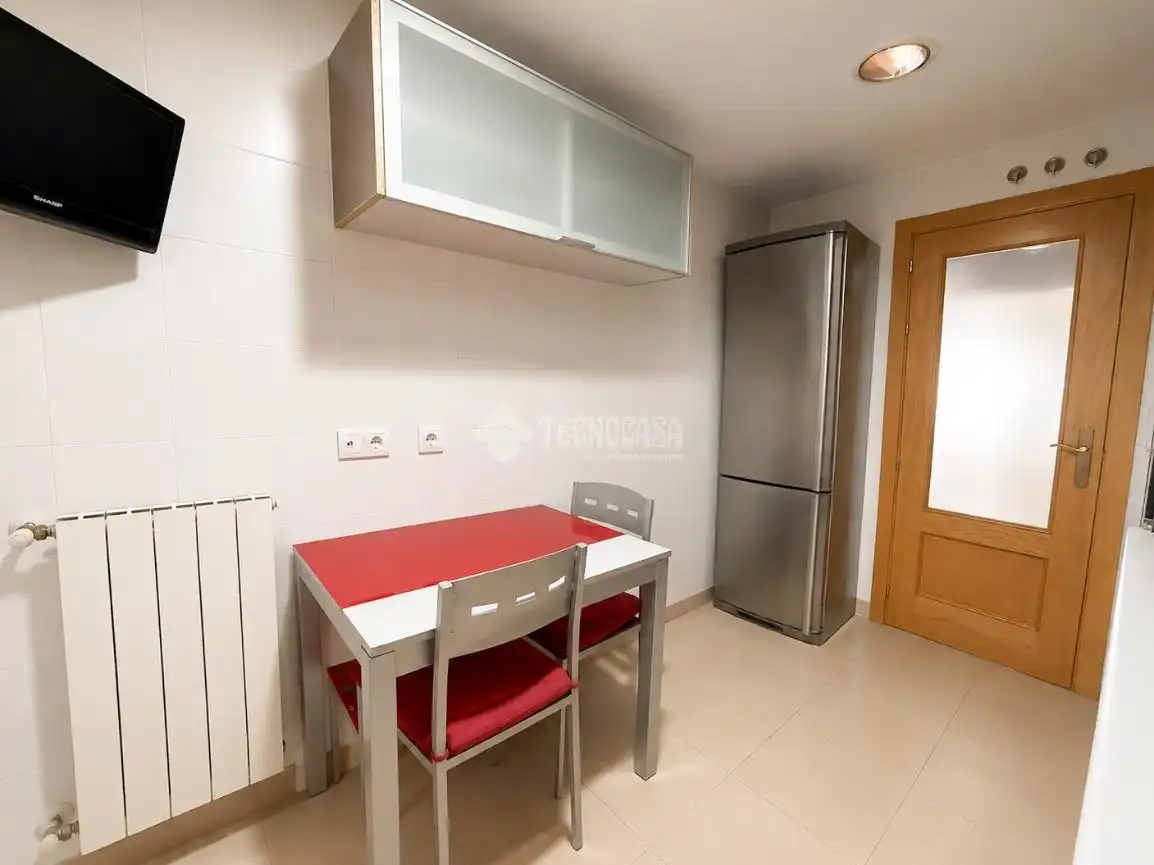 Kitchen of Flat for sale in Madrid  with Air Conditioner and Community pool