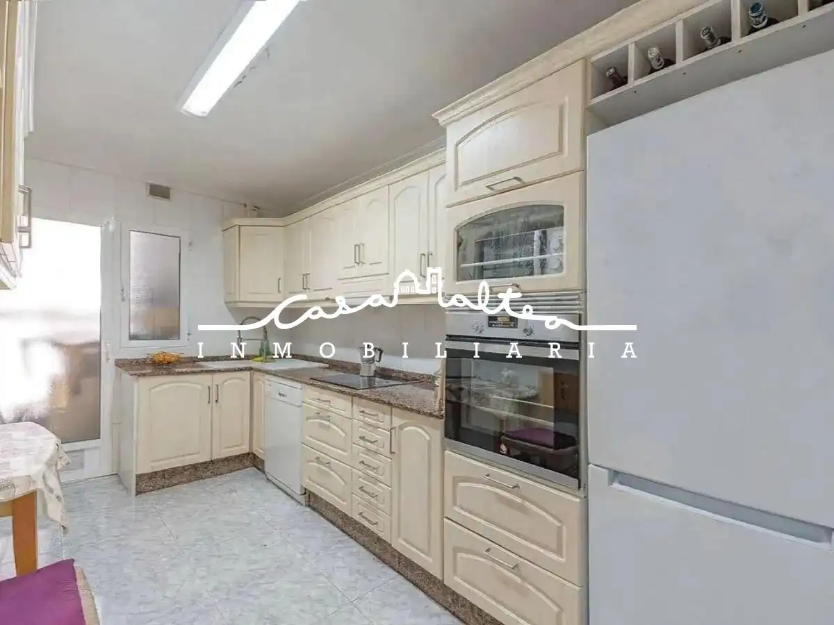 Piso con ascensor en venta en Manzanera - Tosal, imagen 10