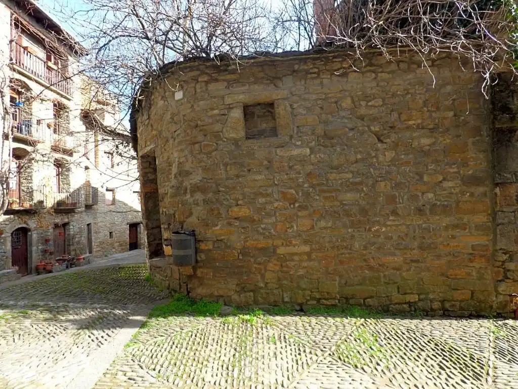 Houses for sale in C. Sta. Cruz, 27-25, Aínsa-Sobrarbe