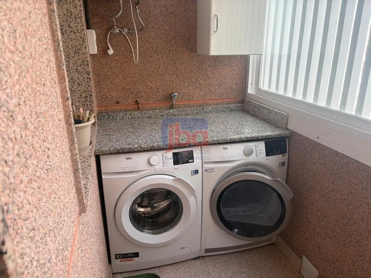 Kitchen of Flat for rent in Ourense Capital   with Heating, Storage room and Furnished