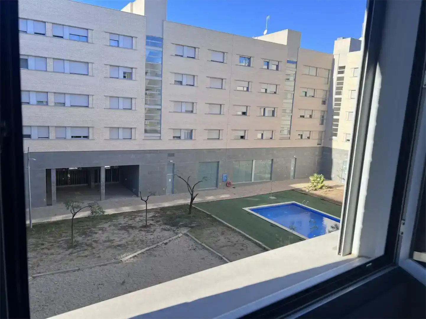Exterior view of Flat for rent in Reus  with Parquet flooring, Swimming Pool and Oven
