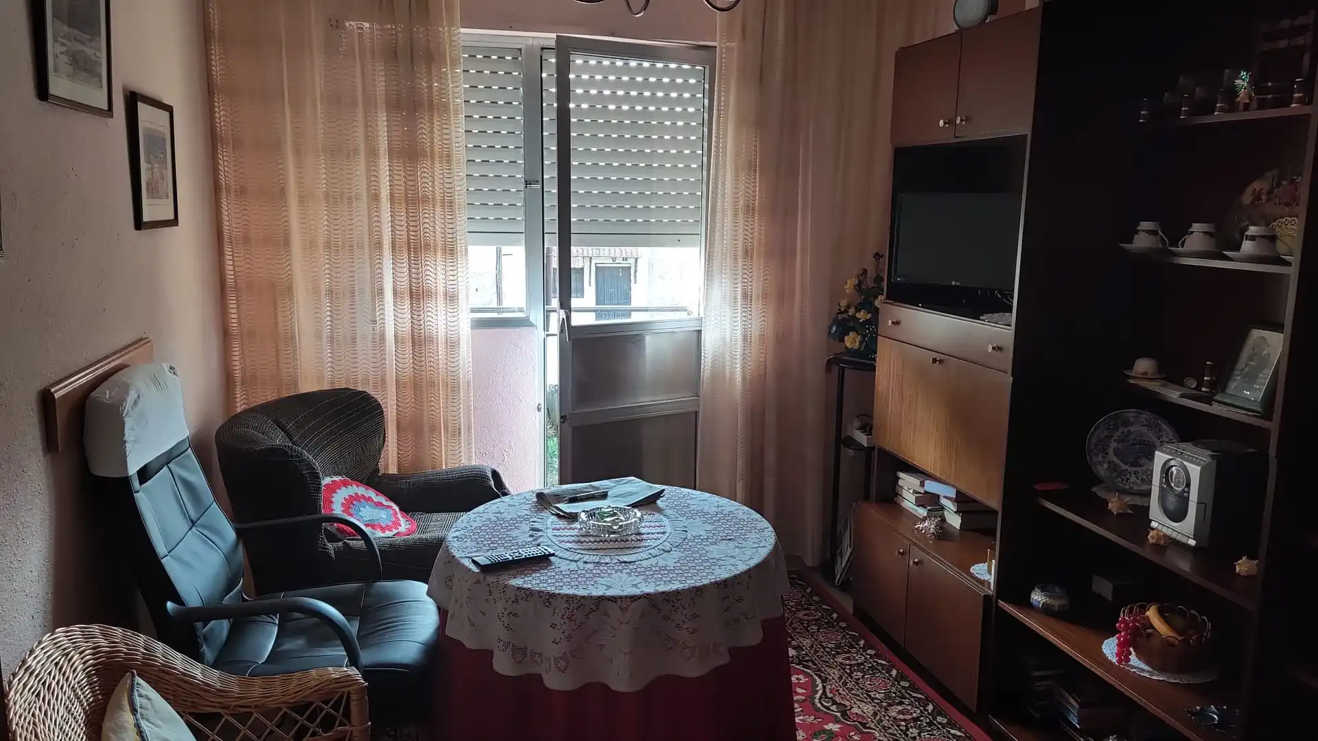 Dormitori de Casa o xalet en venda en Oña amb Jardí privat, Terrassa i Traster