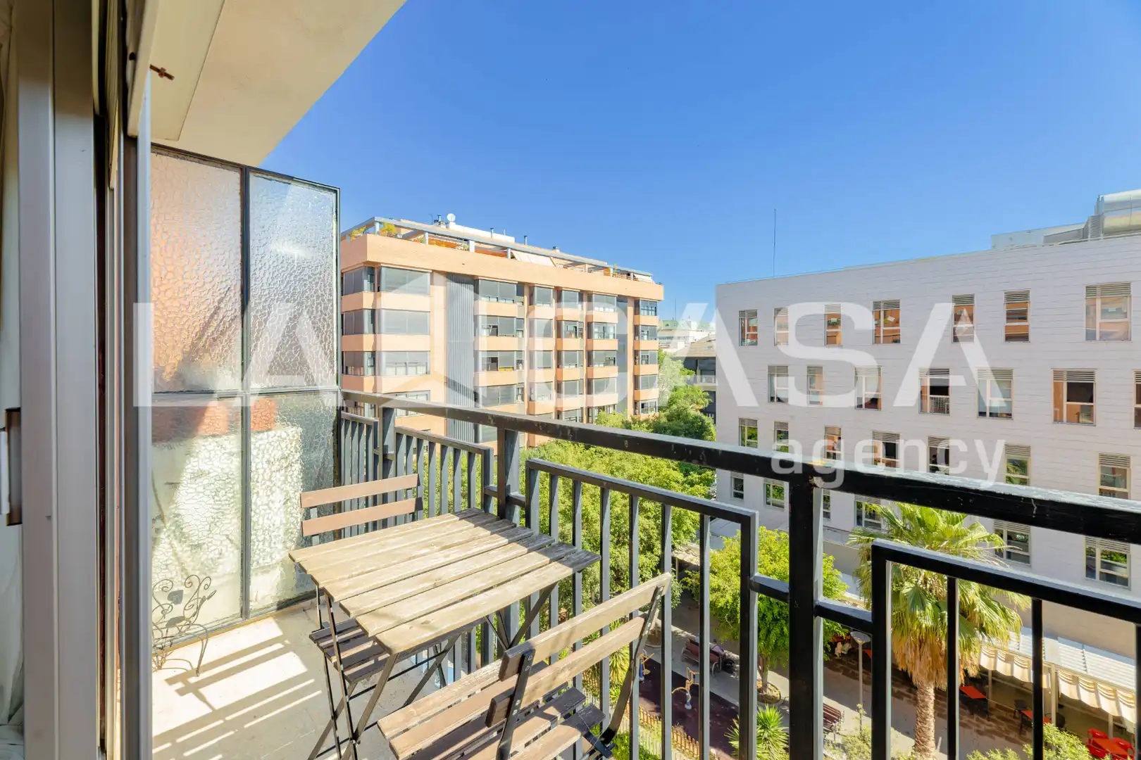 Terrassa de Pis en venda en Valencia amb Moblat i Balcó