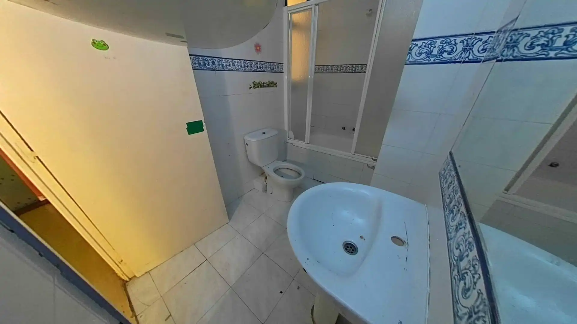 Bany de Pis en venda en  Logroño