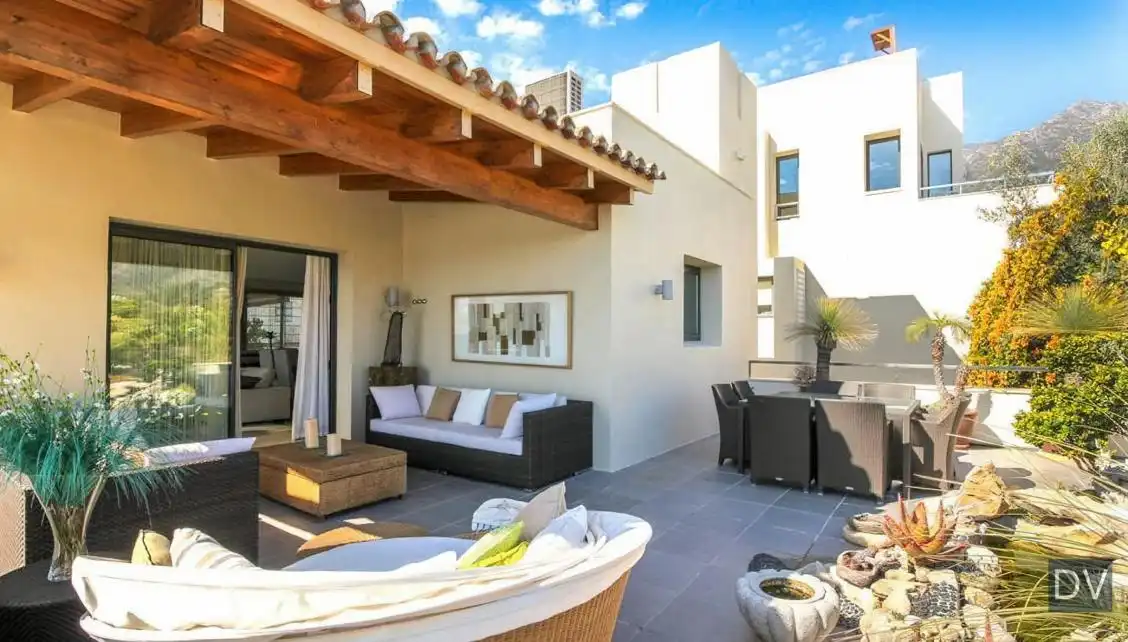 Terrassa de Casa o xalet de lloguer en Marbella amb Aire condicionat, Jardí privat i Piscina