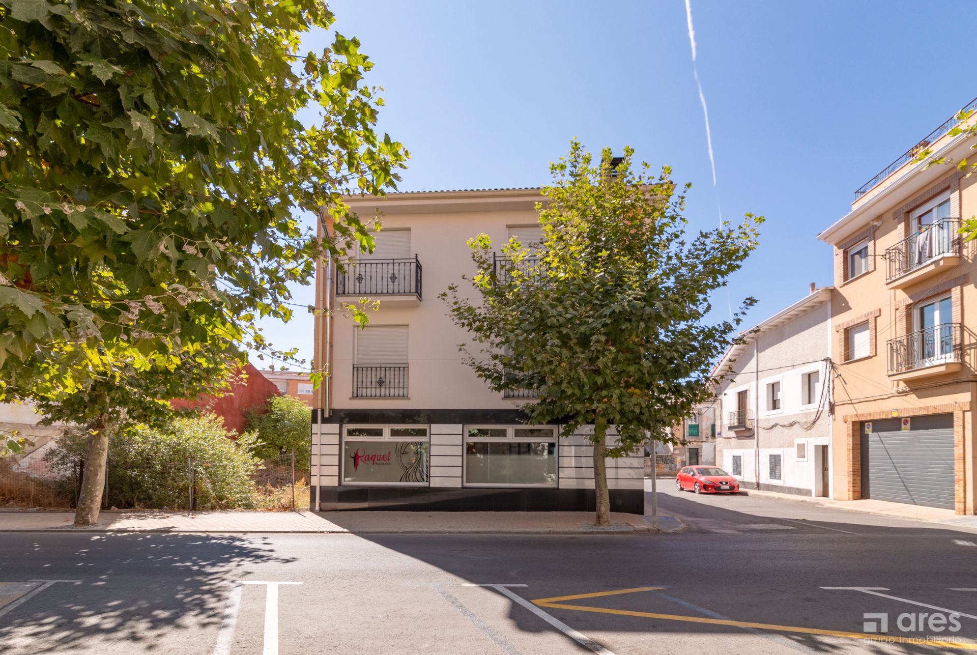 Vista exterior de Dúplex en venda en Las Navas del Marqués  amb Calefacció