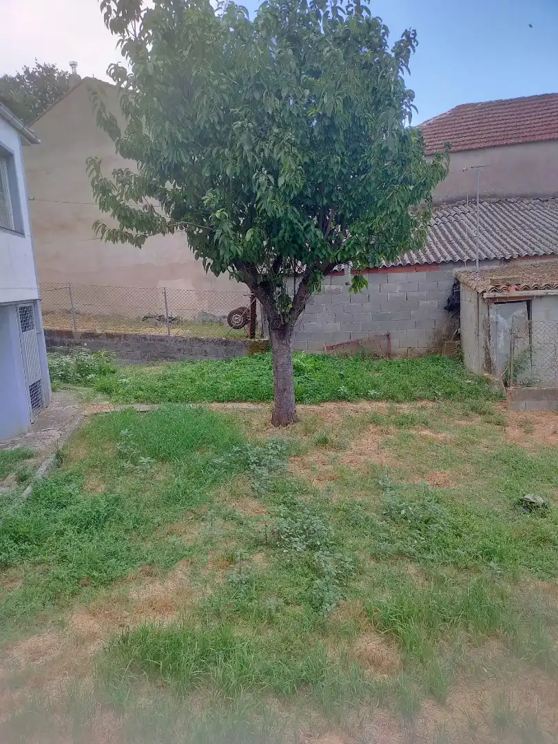 Adossat amb jardí en venda a Barrio Currelos 40, imagen 42