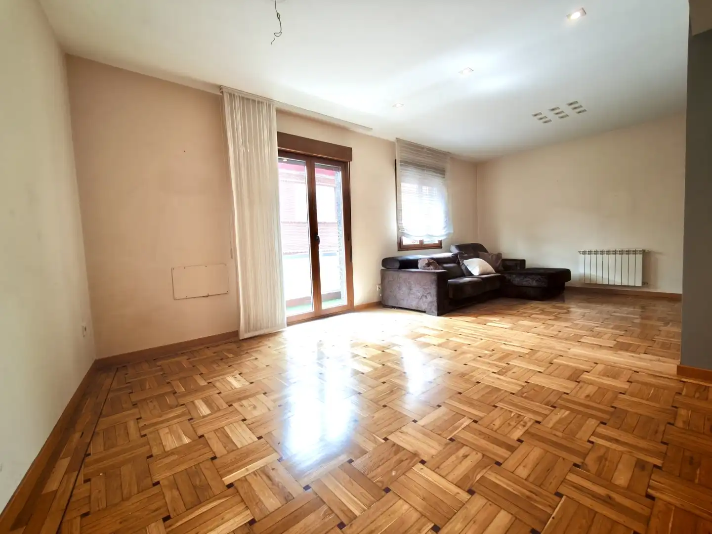 Piso en venta en Gijón - Calle Enrique Martinez, La Arena