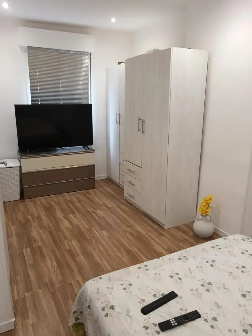 Habitación de Casa o chalet en venta en Vigo  con Calefacción y Amueblado