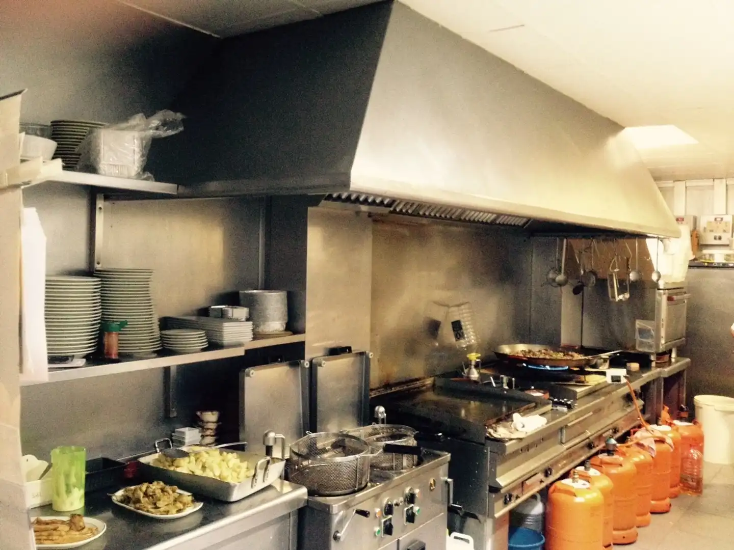 Cuina de Local en venda en Catadau amb Aire condicionat, Calefacció i Terrassa