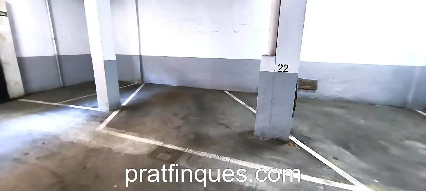 Aparcament de Garatge en venda en El Prat de Llobregat