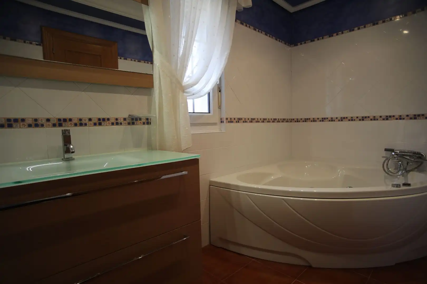 Bathroom of Houses for rent in Udías, Cantabria