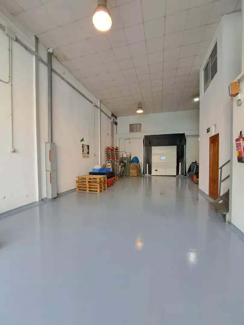 Nau industrial de lloguer en Málaga