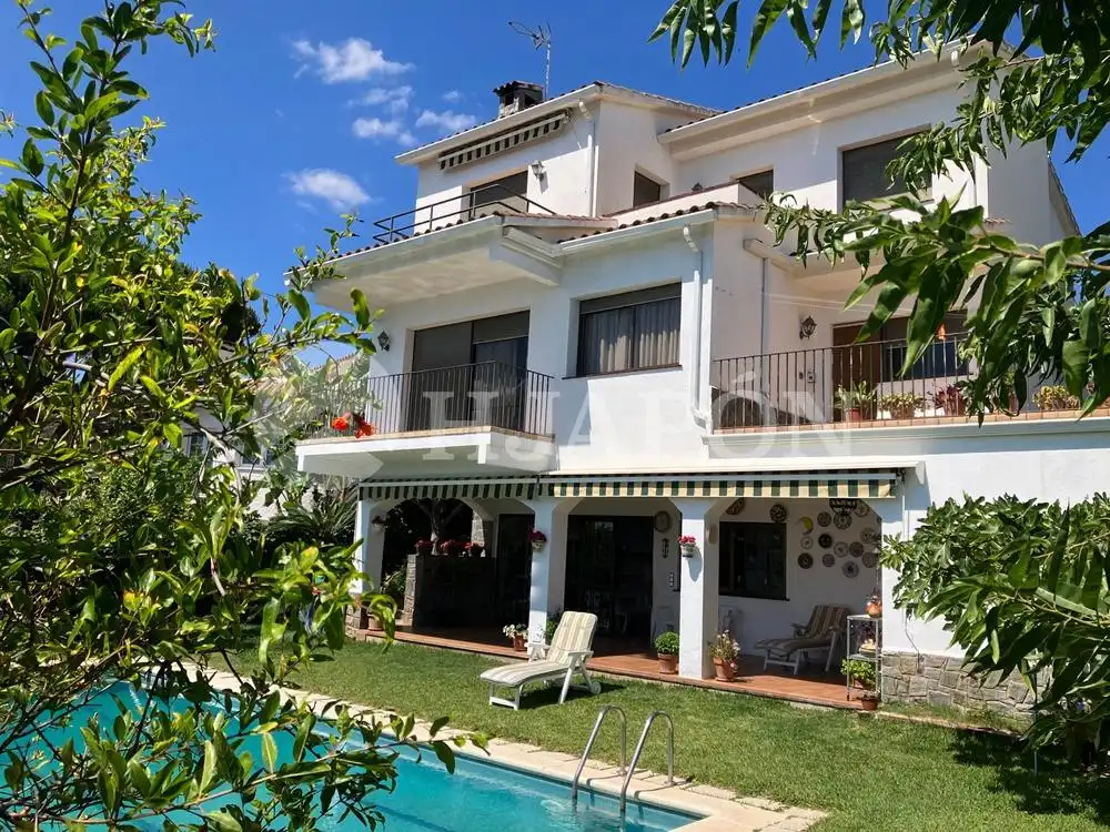 Casa con terraza en venta en Teià