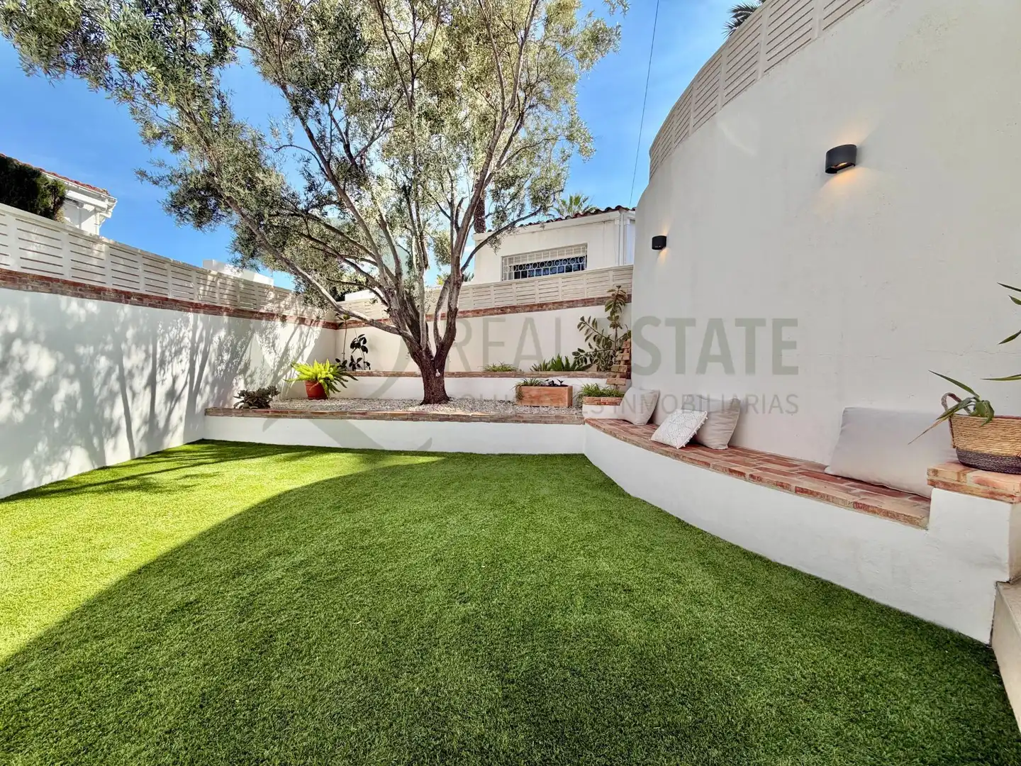 Exterior view of Houses for sale in El Campello  with Air Conditioner, Heating and Private garden