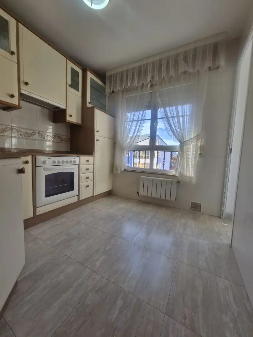 Kitchen of Flat for sale in Foz  with Heating, Storage room and Furnished