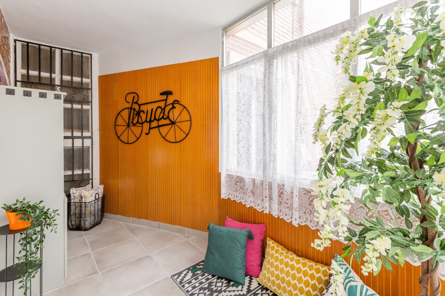Living room of Flat for sale in  Pamplona / Iruña  with Heating, Parquet flooring and Terrace