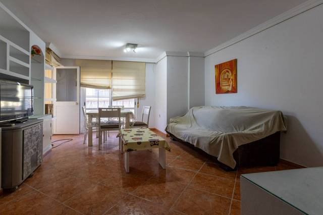 Piso en Venta en El Real