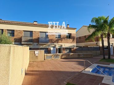 Adossat amb piscina en venda a Bonavista