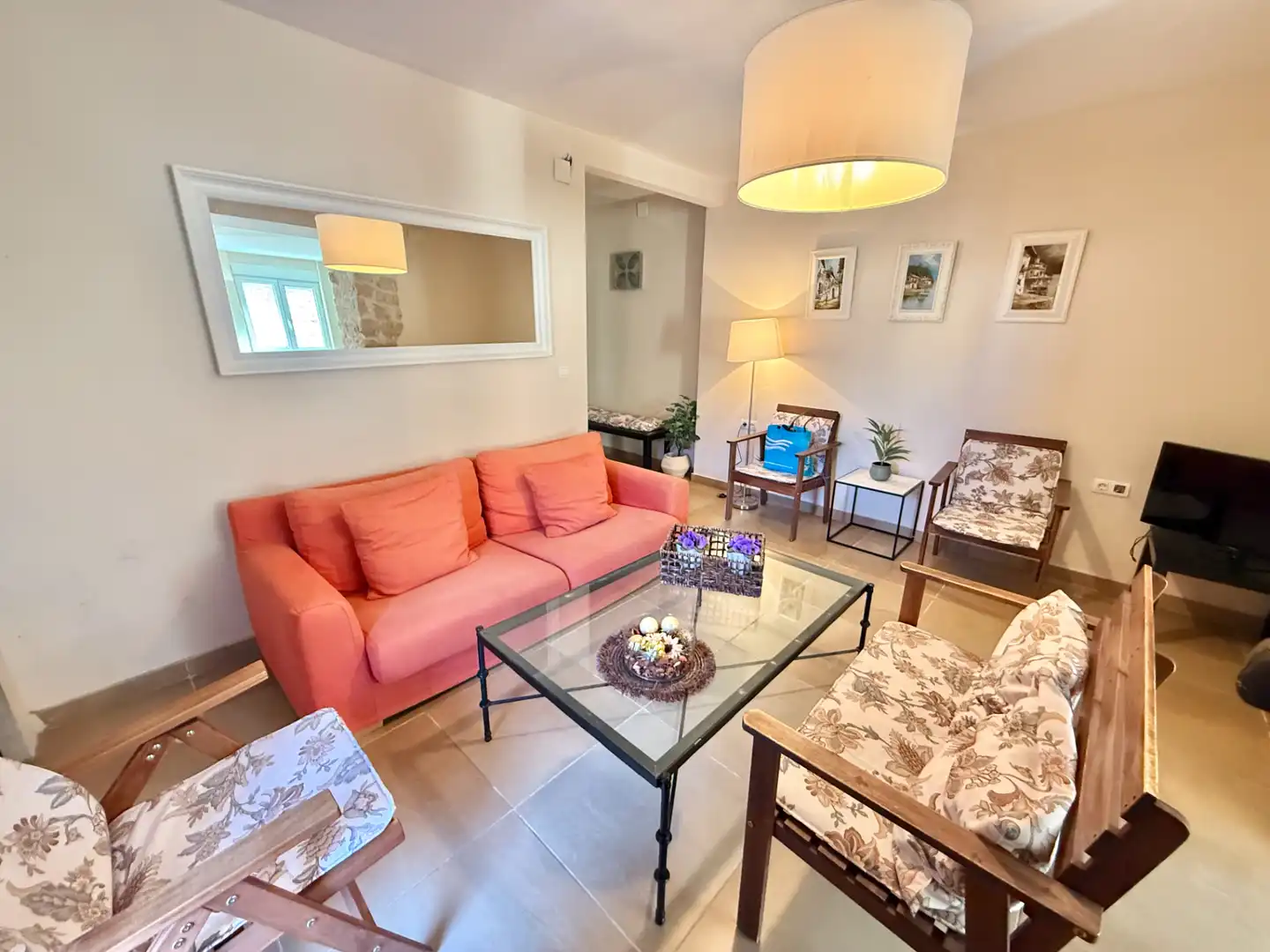 Wohnzimmer von Country house zum Verkauf in Torquemada mit Parkett, Terrasse und Möbliert