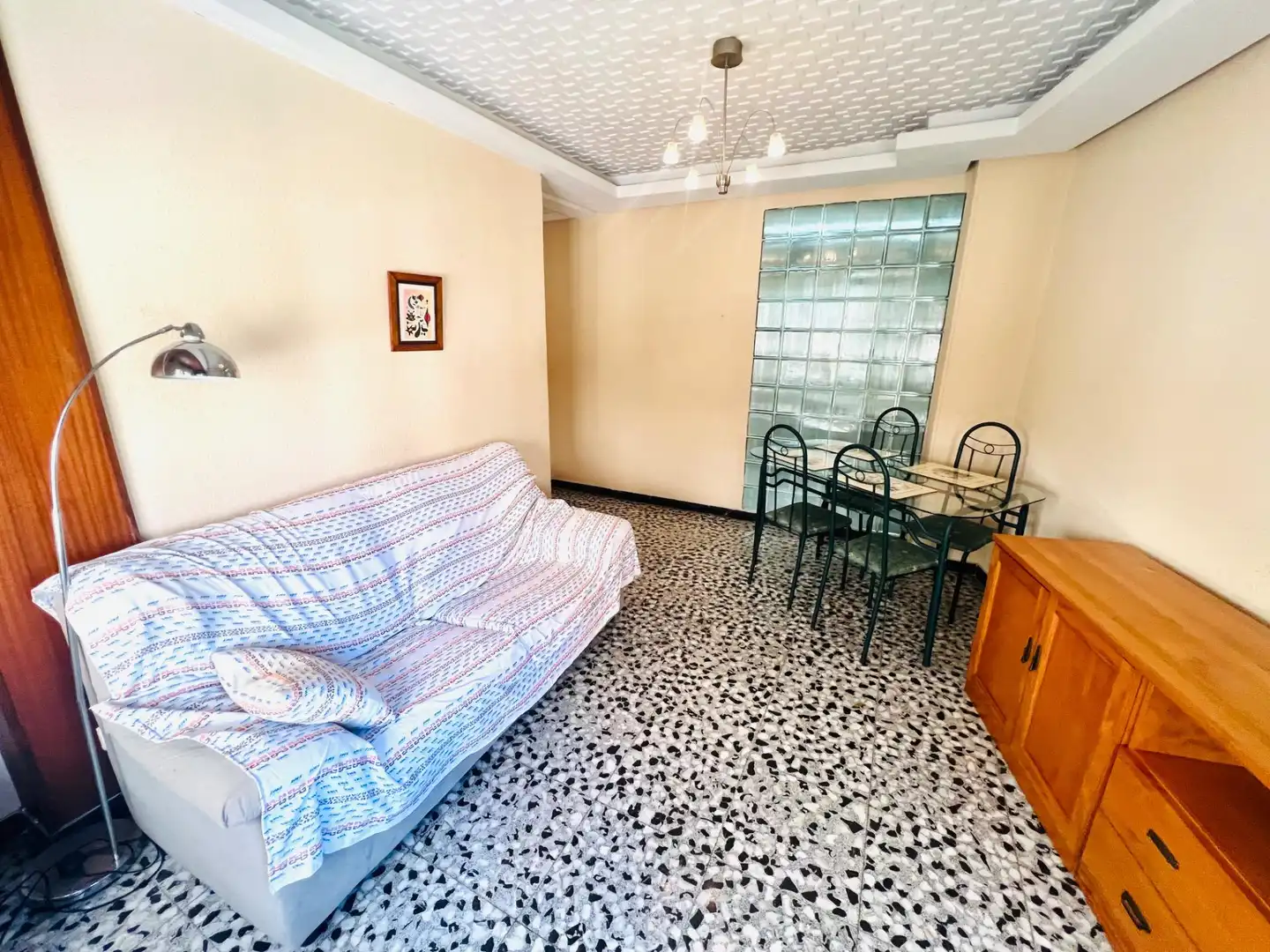 Sala de estar de Piso en venta en Elche / Elx con Aire acondicionado y Amueblado
