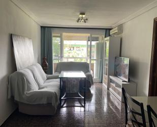 Sala d'estar de Pis en venda en  Córdoba Capital amb Aire condicionat i Terrassa