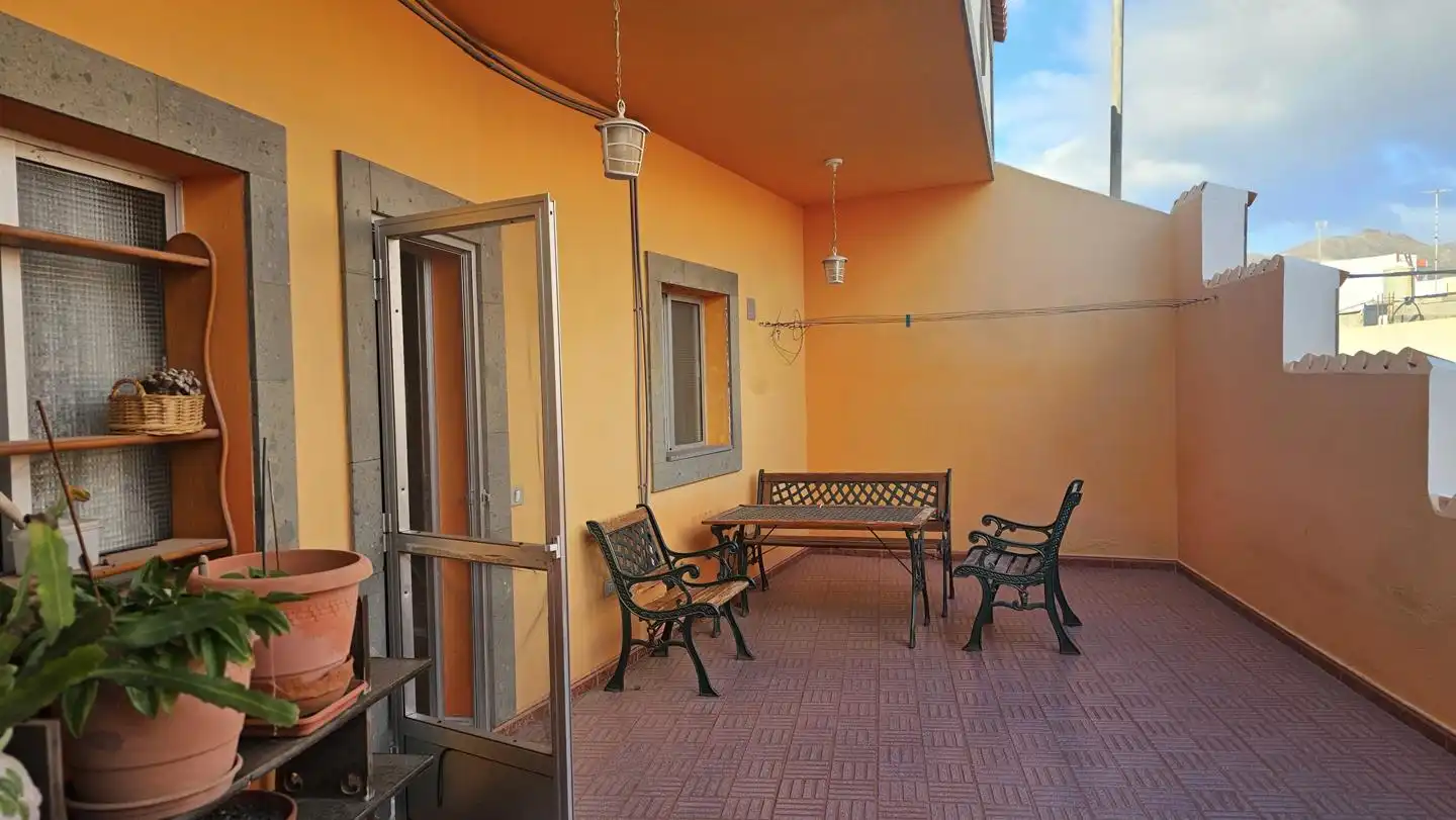 Terrassa de Casa o xalet en venda en Santa Lucía de Tirajana amb Jardí privat, Terrassa i Piscina