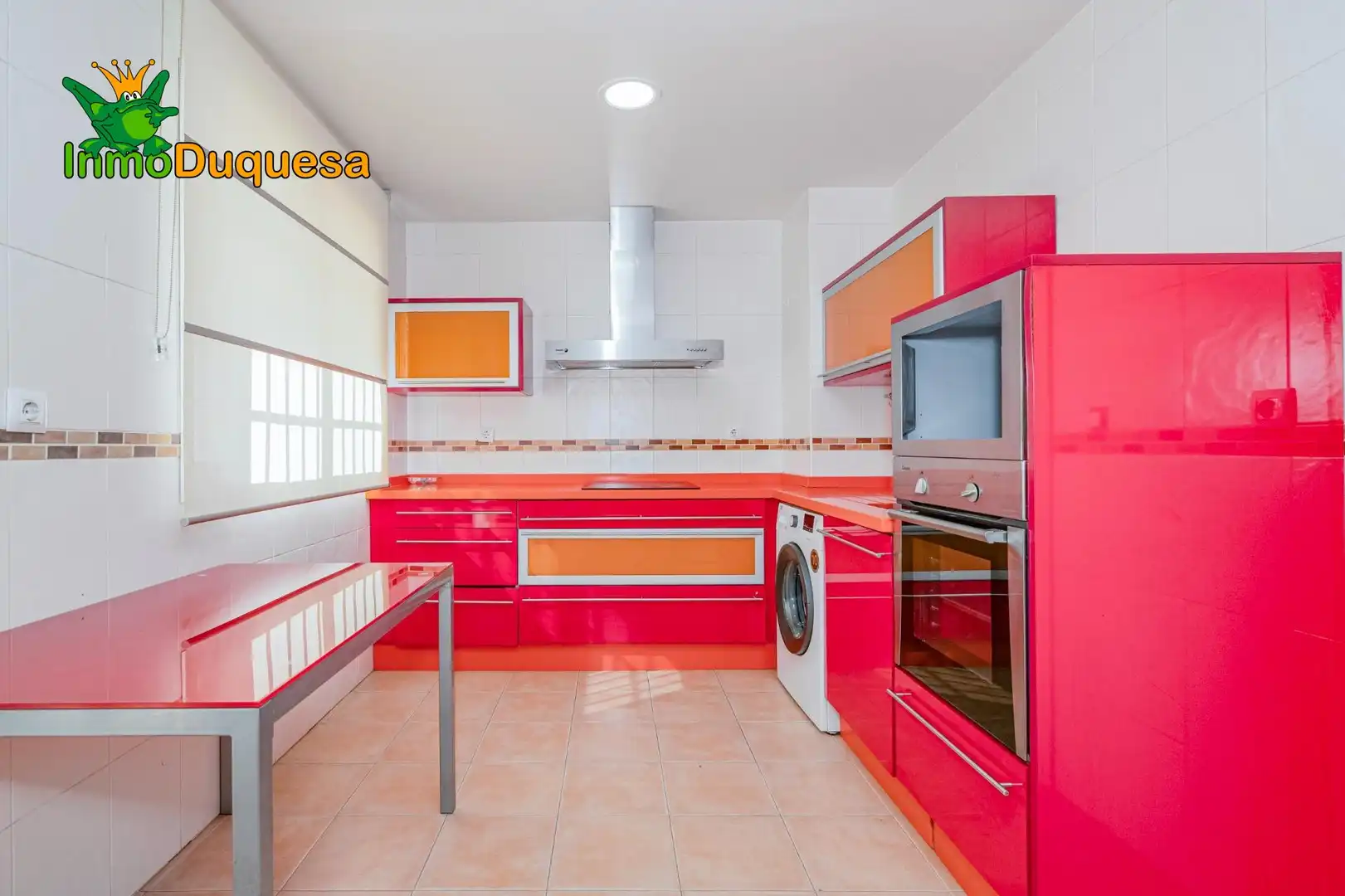 Semi-detached house with terrace for sale in Jun, imagen 3