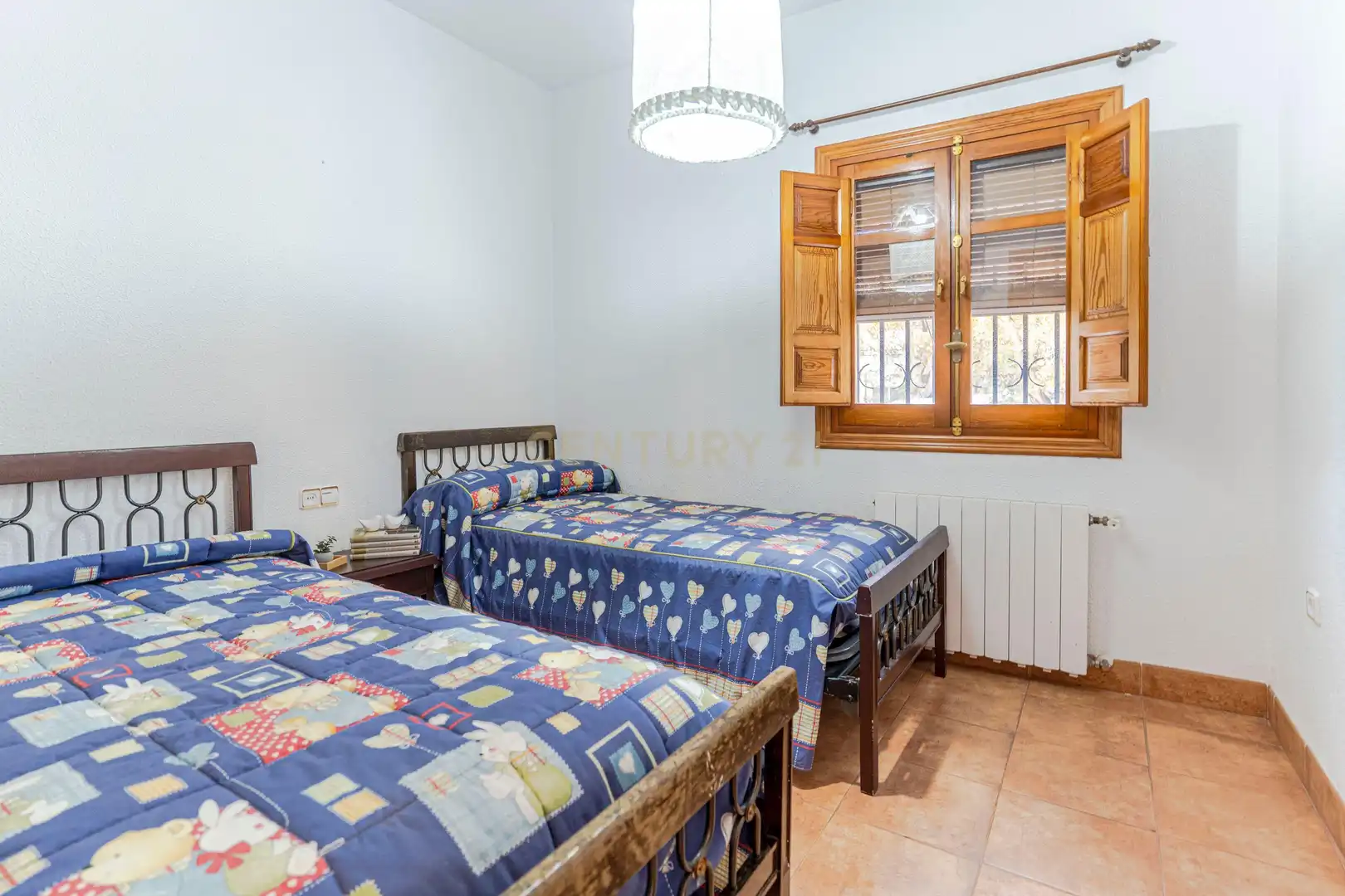 Dormitori de Casa o xalet en venda en Órgiva amb Aire condicionat, Jardí privat i Traster