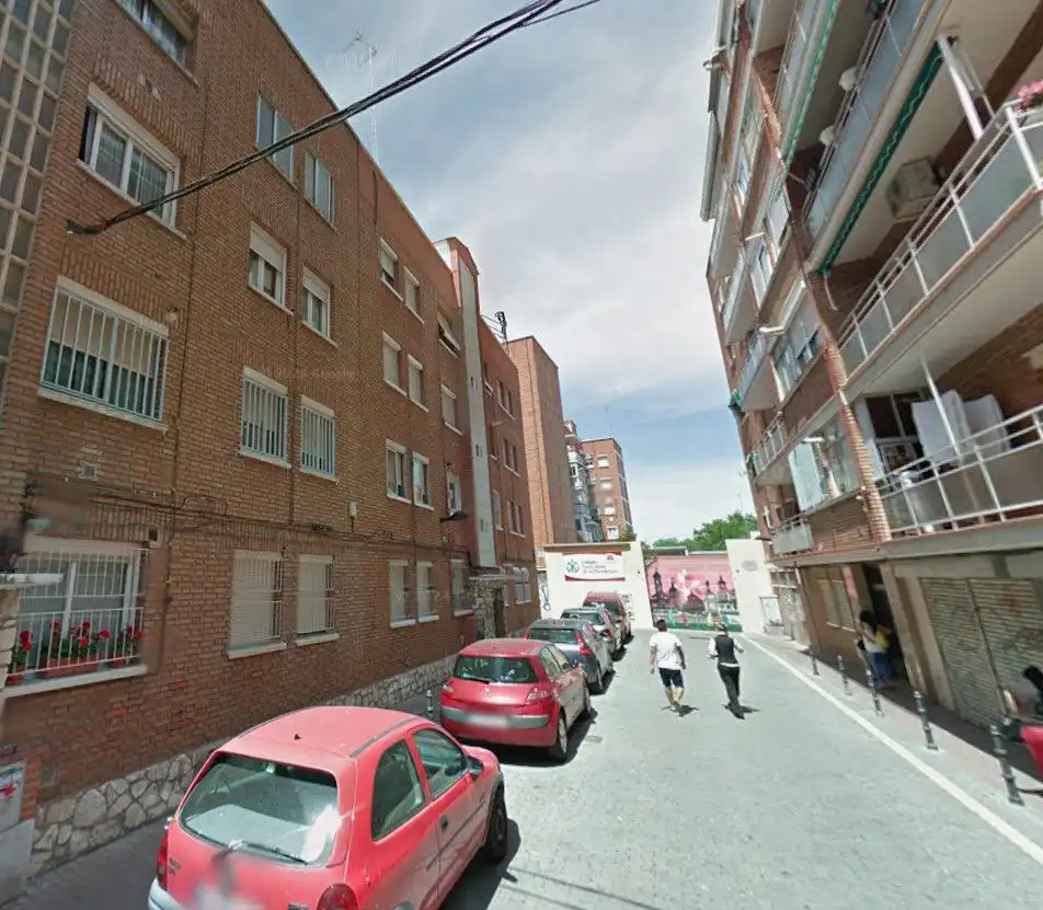 Piso en venta en Escuelas Pias, Estación - Parque O'Donnell