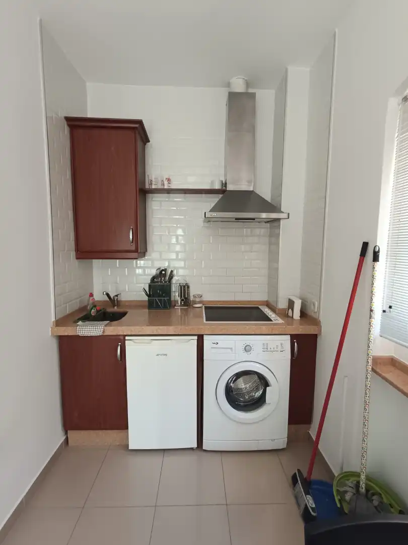 Cuina de Apartament de lloguer en Vistahermosa - Fuentebravía