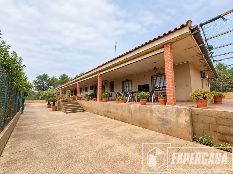 Houses for sale in Poble Nou