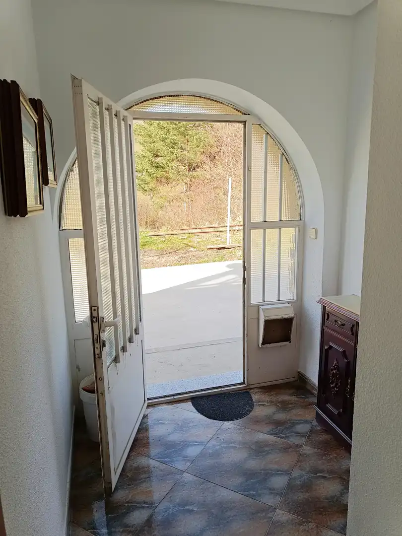 Casa o xalet en venda en Barruelo de Santullán amb Calefacció, Parquet i Terrassa