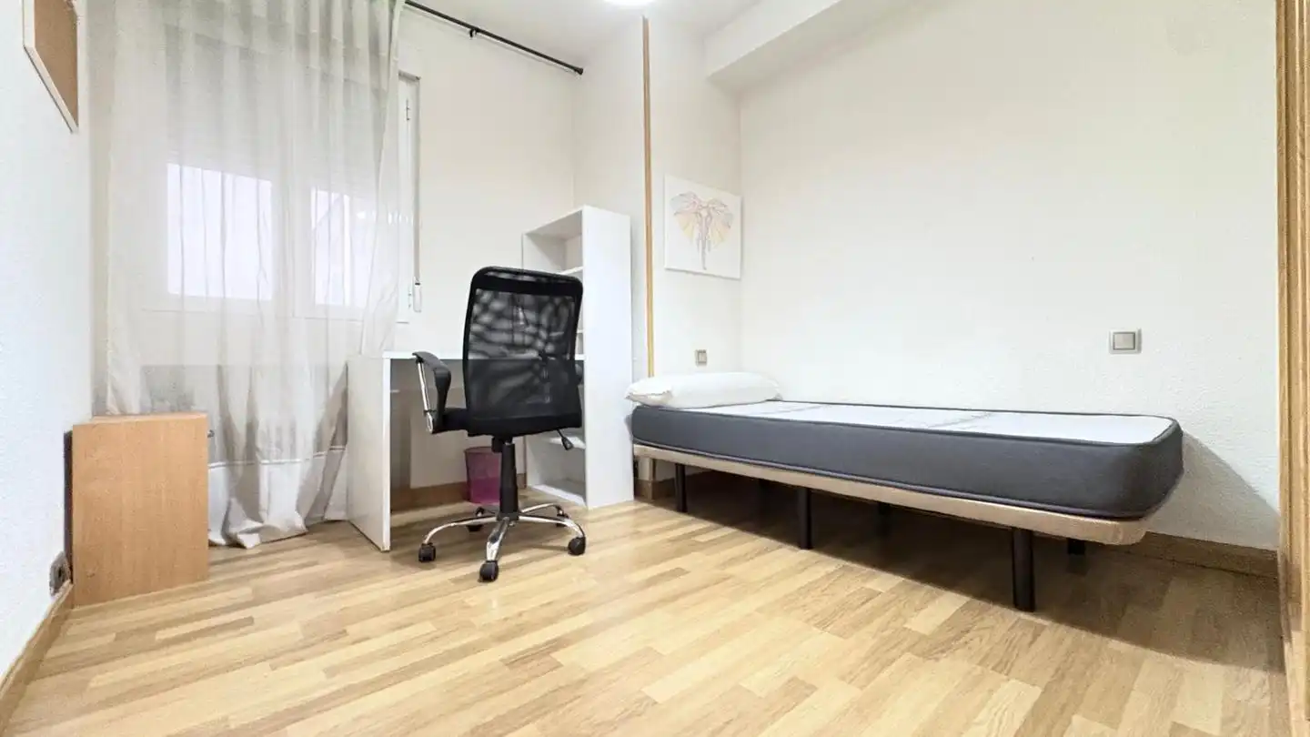 Piso con ascensor en venta en Caballería Española, imagen 36