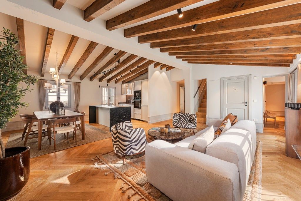 Wohnzimmer von Dachboden zum Verkauf in  Palma de Mallorca mit Klimaanlage, Heizung und Parkett