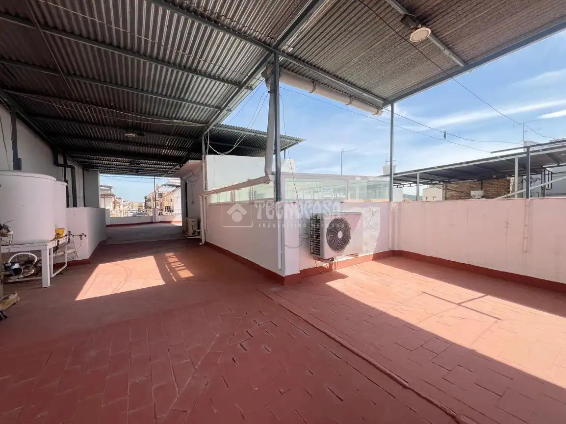 Terrasse von Wohnung zum Verkauf in Puente Genil mit Terrasse und Balkon