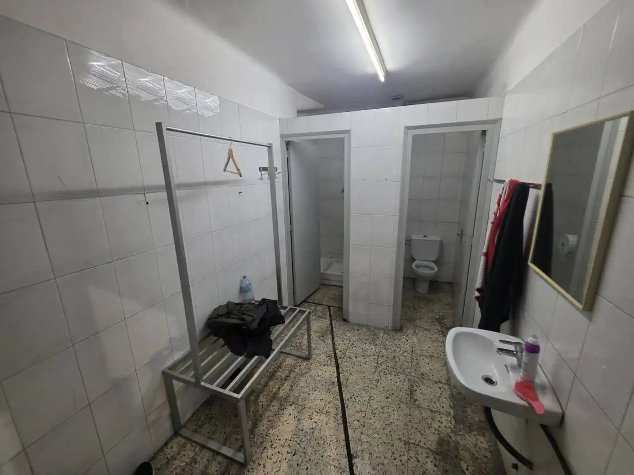 Baño de Nave industrial en venta en Manresa
