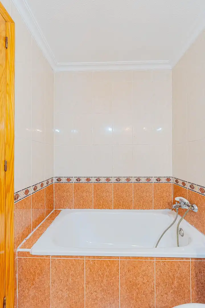 Badezimmer von Wohnungen zum Verkauf in Centro