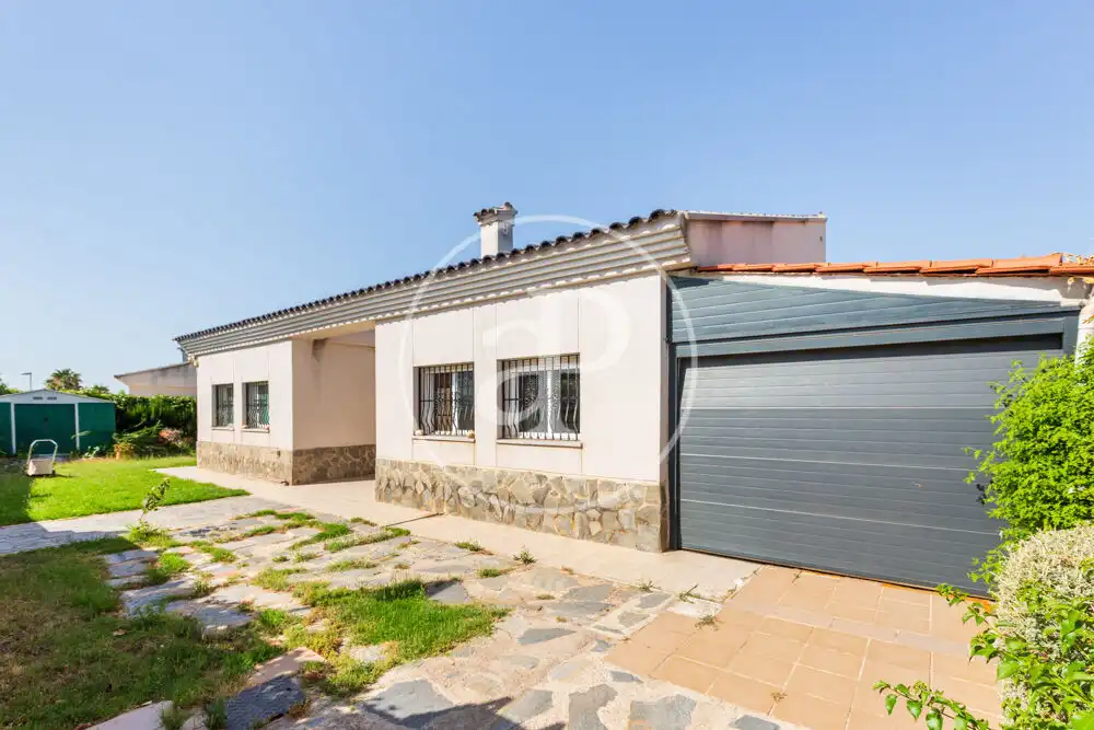 Exterior view of Houses for sale in Olocau  with Air Conditioner, Heating and Private garden