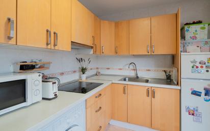 Kitchen of Flat for sale in  Madrid Capital  with Air Conditioner