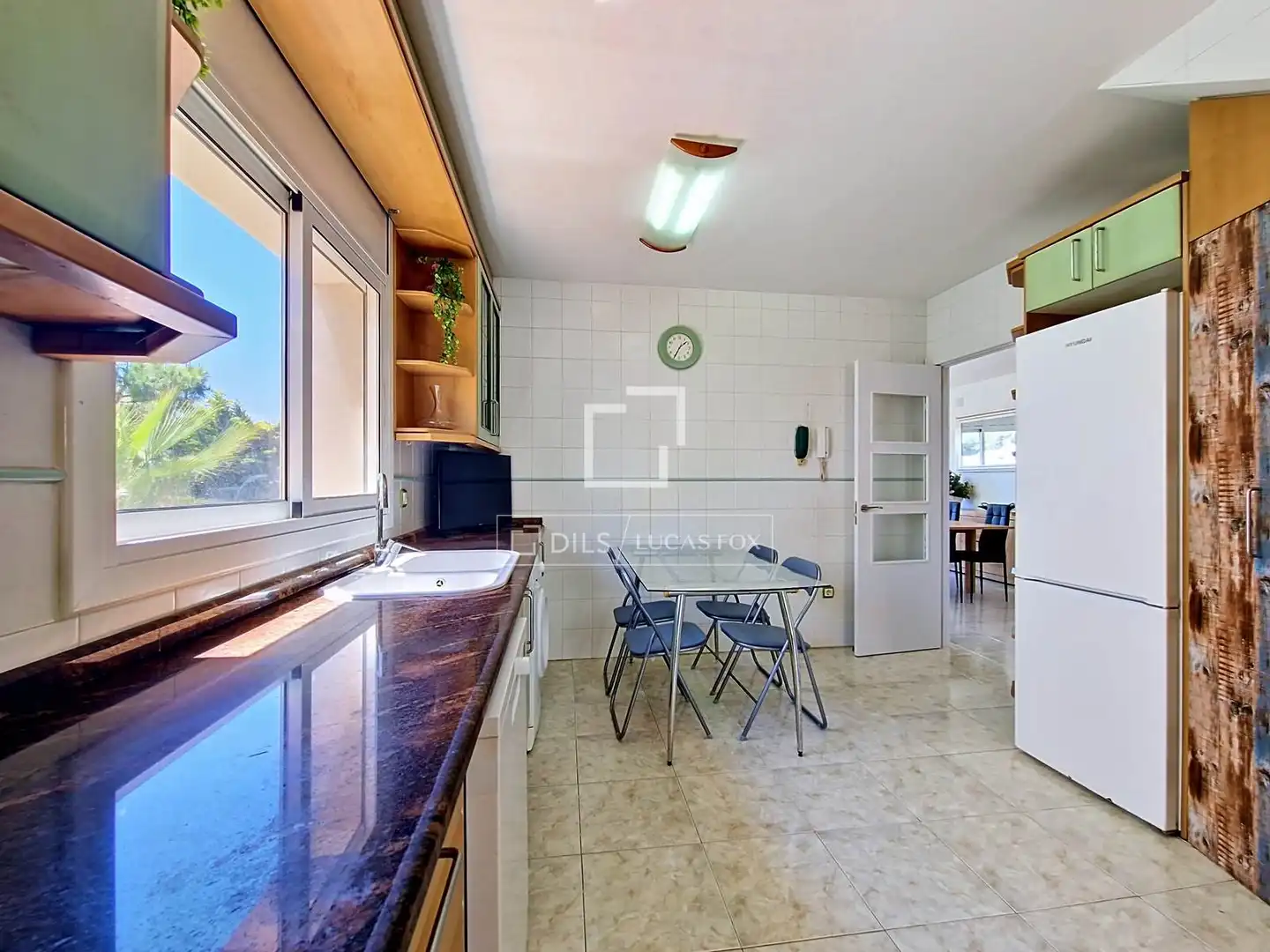 Cocina de Casa o chalet de alquiler en Cunit con Aire acondicionado, Calefacción y Jardín privado